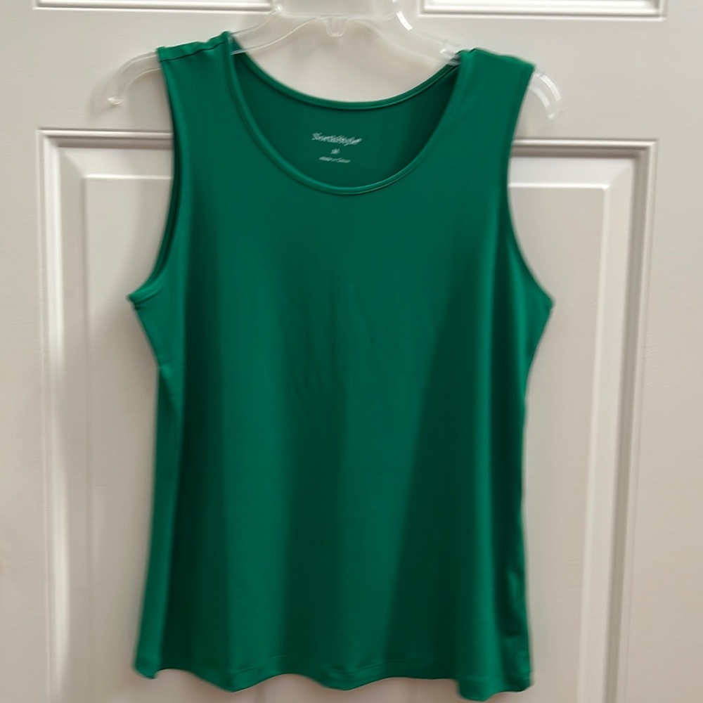 NorthStyle Silky Knit Green Layering Tank Top.  Size Medium